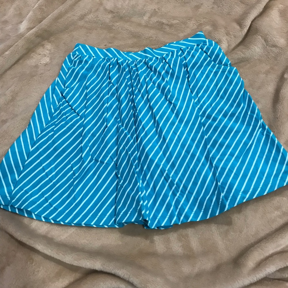 Sz L Lands End Skort with pockets